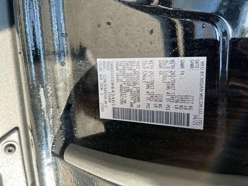 Certified 2025 Nissan Frontier PRO-4X AWD/4WD image 30