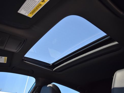 Used 2025 Honda Civic Sport Touring image 8