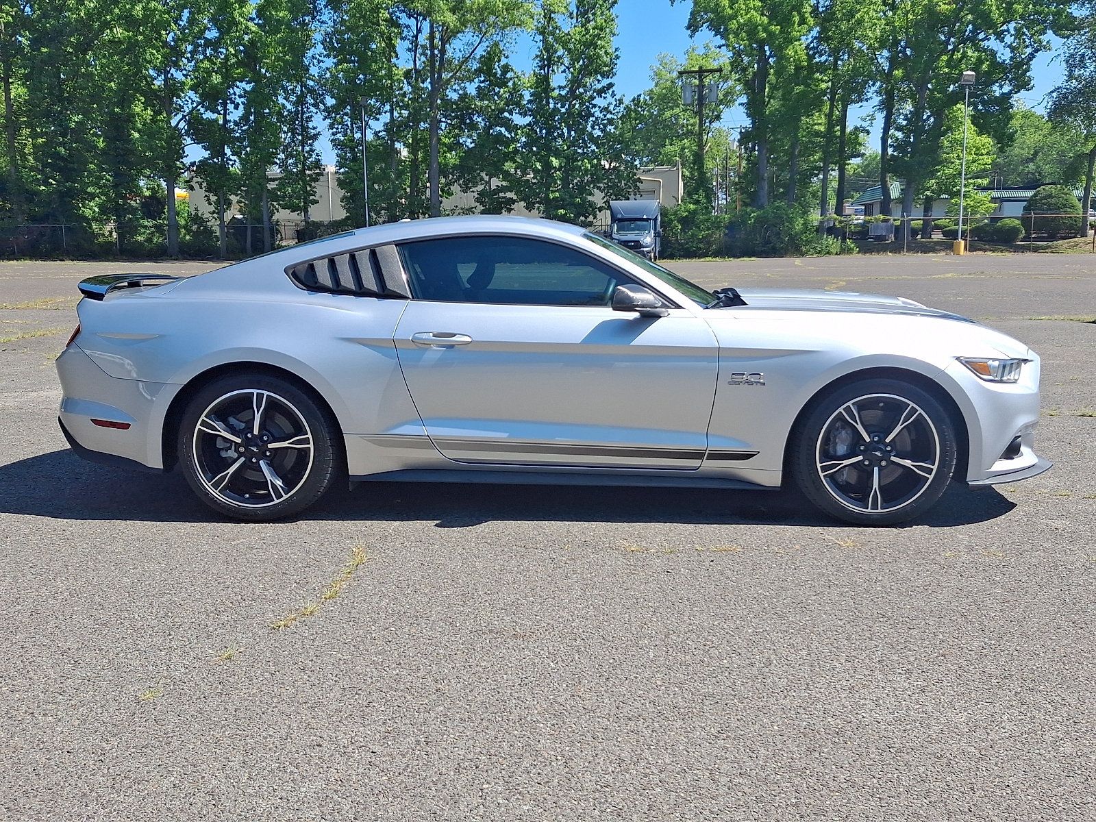 Used 2016 Ford Mustang GT Premium w/ Enhanced Security Package RWD image 8