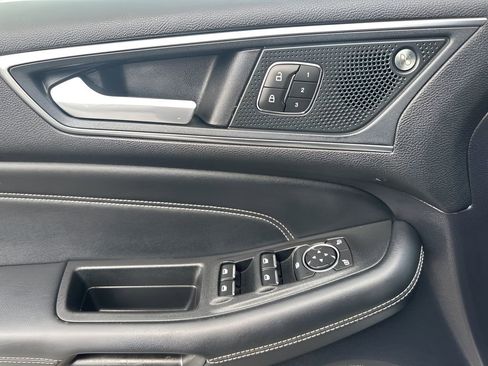 Used 2024 Ford Edge SEL image 26