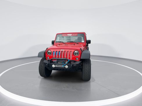 Used 2017 Jeep Wrangler Unlimited Sport image 3