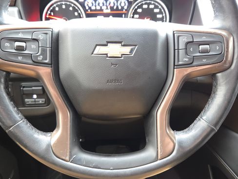 Used 2021 Chevrolet Tahoe High Country w/ Premium Package AWD/4WD image 32