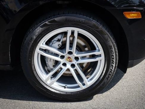 Used 2015 Porsche Macan S AWD/4WD image 26