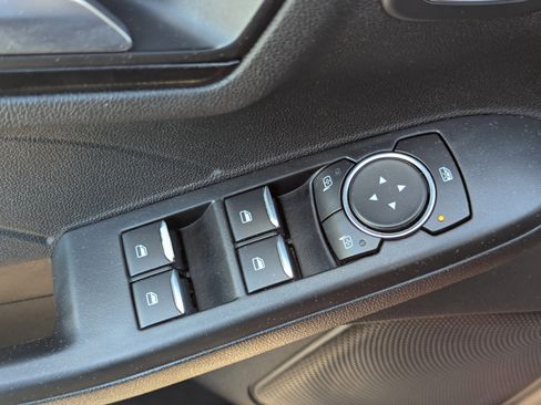 Used 2022 Ford Escape SEL w/ SEL Stealth AWD Package image 22