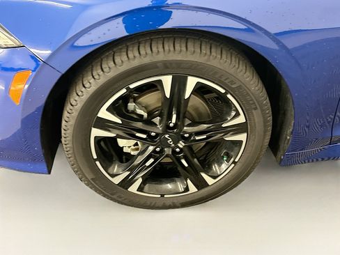 Used 2022 Kia K5 GT-Line w/ GT-Line Awd Premium Package image 11