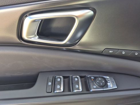 New 2026 Kia Carnival SX Prestige image 7