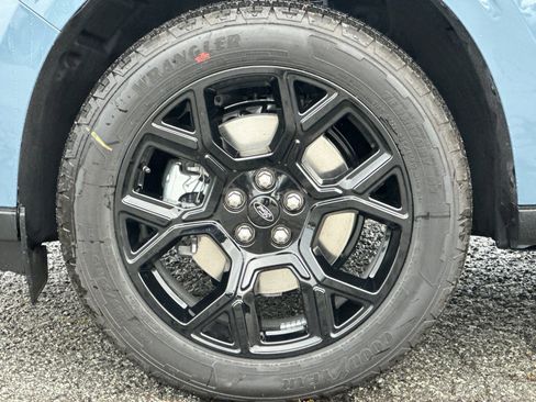 New 2026 Ford Maverick Lariat w/ Black Appearance Package AWD/4WD image 29