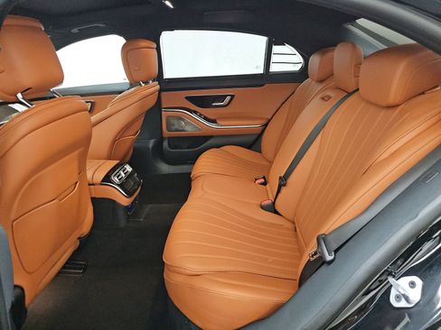 Used 2023 Mercedes-Benz S 500 4MATIC image 15