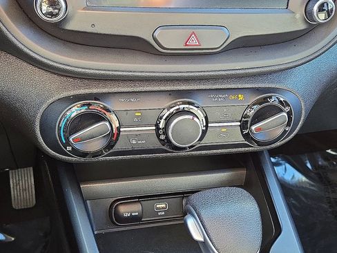 Used 2024 Kia Soul LX w/ Option Group 015 image 26