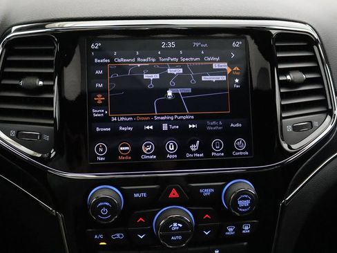 Used 2020 Jeep Grand Cherokee Limited w/ Trailer Tow Group IV AWD/4WD image 21