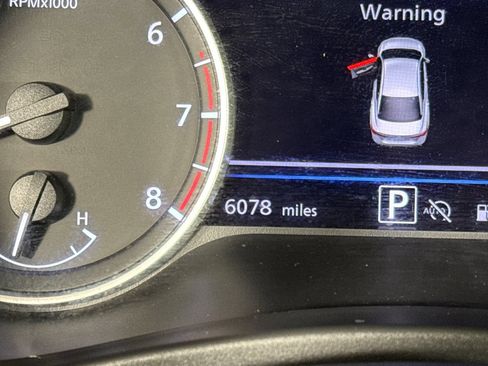 Used 2025 Nissan Sentra SV w/ All-Weather Package FWD image 21
