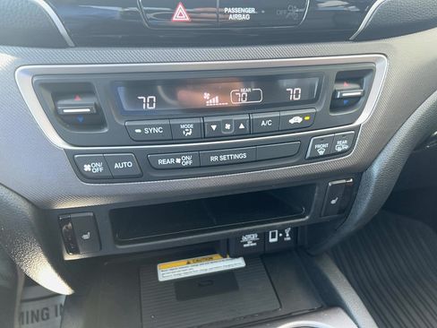 Used 2022 Honda Ridgeline RTL-E image 17