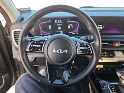 Used 2025 Kia Seltos S image 14