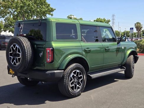 Certified 2025 Ford Bronco Outer Banks AWD/4WD image 3