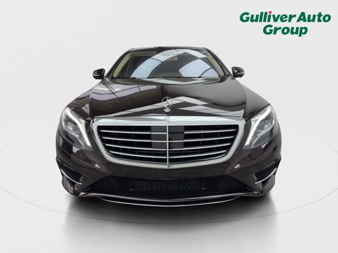 Used 2015 Mercedes-Benz S 550 Sedan w/ Sport Package w/ Sport Package image 14