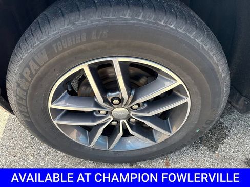 Used 2018 Jeep Grand Cherokee Limited AWD/4WD image 15