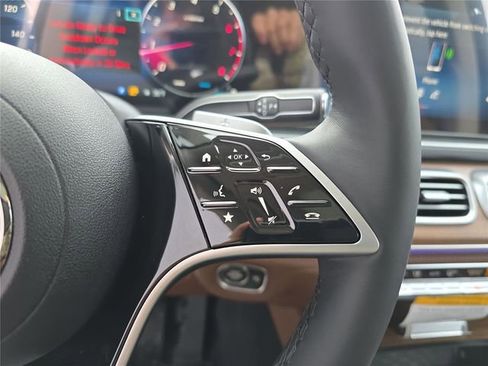New 2026 Mercedes-Benz GLE 450 4MATIC image 32