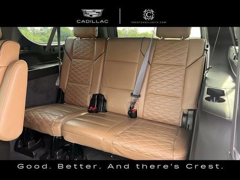 Used 2023 Cadillac Escalade ESV Premium Luxury AWD/4WD image 32