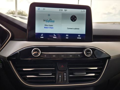 Used 2022 Ford Escape SE w/ Convenience Package image 26