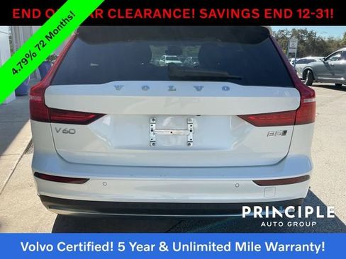 Certified 2025 Volvo V60 B5 Cross Country Plus image 10