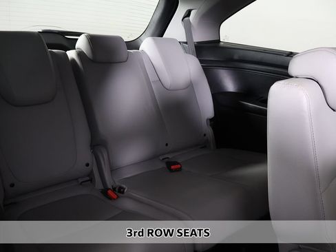 Used 2022 Honda Odyssey Touring image 10