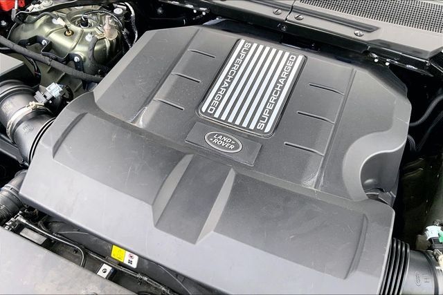 Used 2024 Land Rover Defender 110 SE AWD/4WD image 33