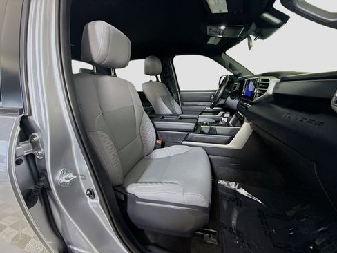 Used 2025 Toyota Tundra SR5 image 29