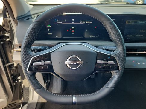 Certified 2024 Nissan Ariya FWD image 18