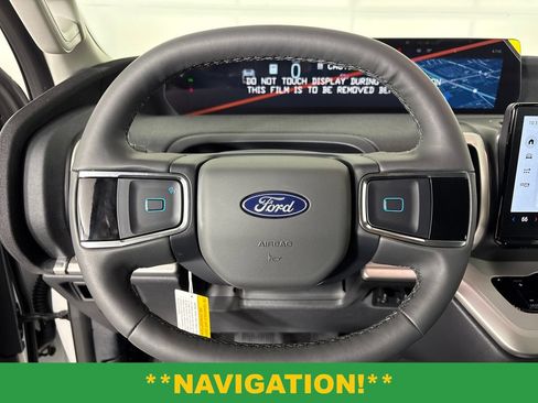 New 2026 Ford Expedition Max Active RWD image 17