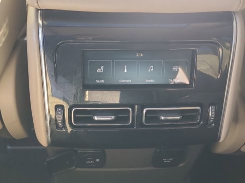 Used 2020 Lincoln Aviator Reserve w/ Equipment Group 201A image 16