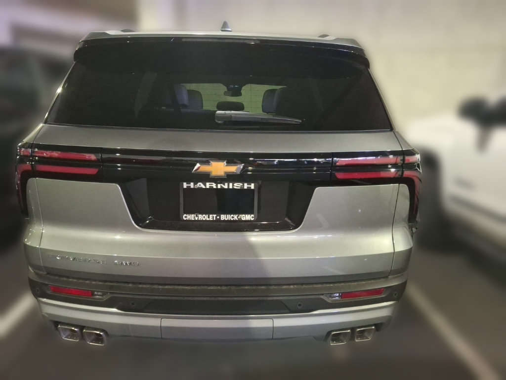 Used 2026 Chevrolet Traverse LT AWD/4WD image 8