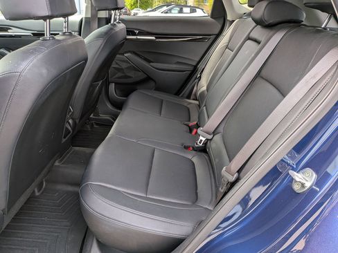 Used 2023 Kia Seltos SX image 31