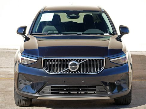 Used 2023 Volvo XC40 B5 Core w/ Protection Package Premier AWD/4WD image 43