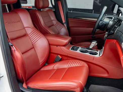 Used 2019 Jeep Grand Cherokee Trackhawk AWD/4WD image 52