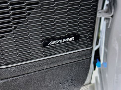 Used 2023 Jeep Grand Cherokee 30th Anniversary image 4