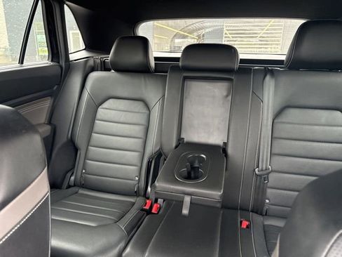 Used 2023 Volkswagen Atlas Cross Sport SEL Premium R-Line image 26