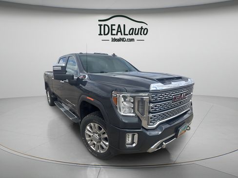 Used 2022 GMC Sierra 2500 Denali AWD/4WD image 1
