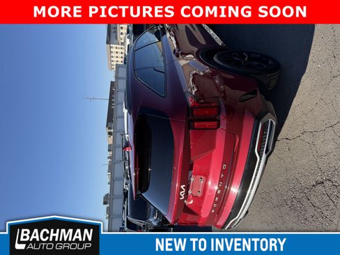 Used 2022 Kia Sorento SX image 5