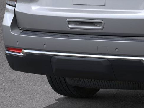 New 2026 Chevrolet Suburban LS AWD/4WD image 14