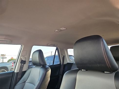 Used 2024 Toyota 4Runner SR5 Premium image 20