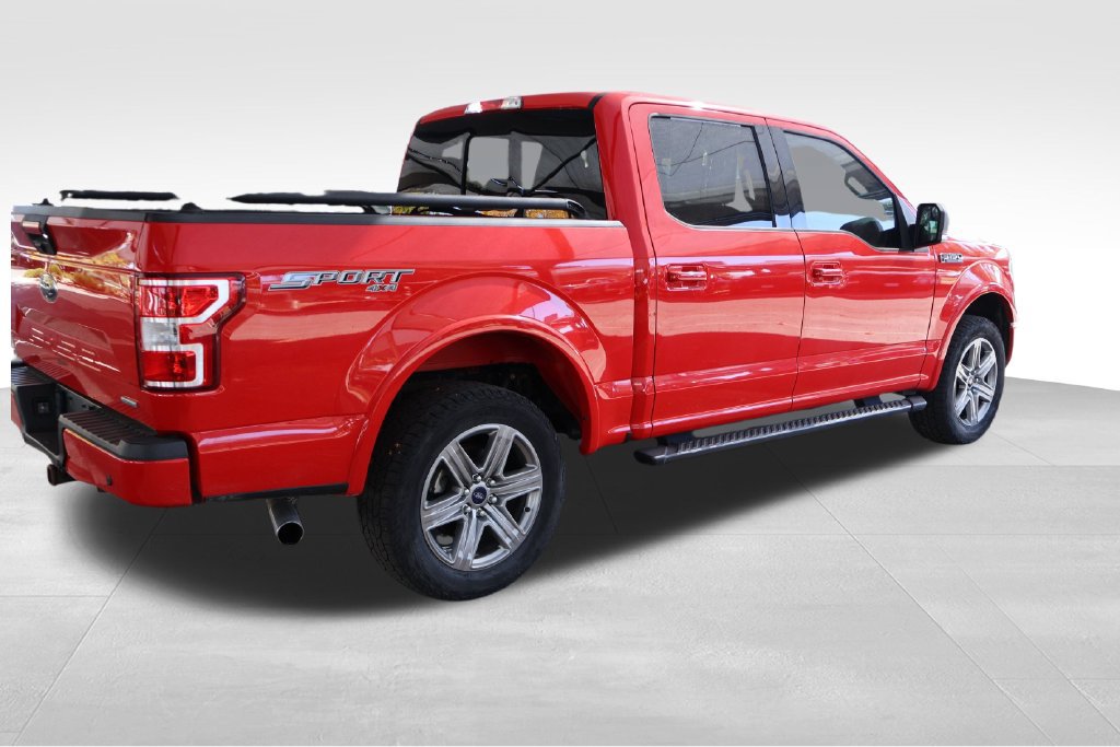 Used 2018 Ford F150 XLT w/ Equipment Group 302A Luxury AWD/4WD image 15