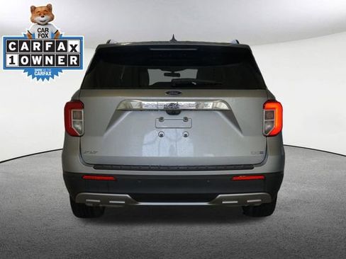 Used 2023 Ford Explorer XLT w/ Equipment Group 202A AWD/4WD image 12