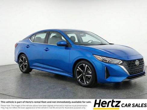 Used 2025 Nissan Sentra SV image 1