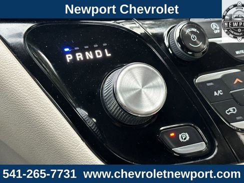 Used 2018 Chrysler Pacifica Touring-L Plus image 25