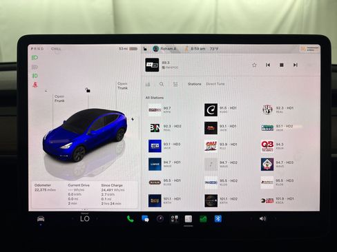 Used 2024 Tesla Model Y Long Range AWD/4WD image 23