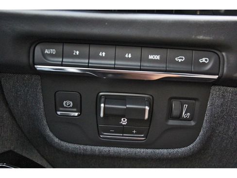 New 2026 Cadillac Escalade ESV Platinum Sport w/ LPO, Floor Liner Package image 15