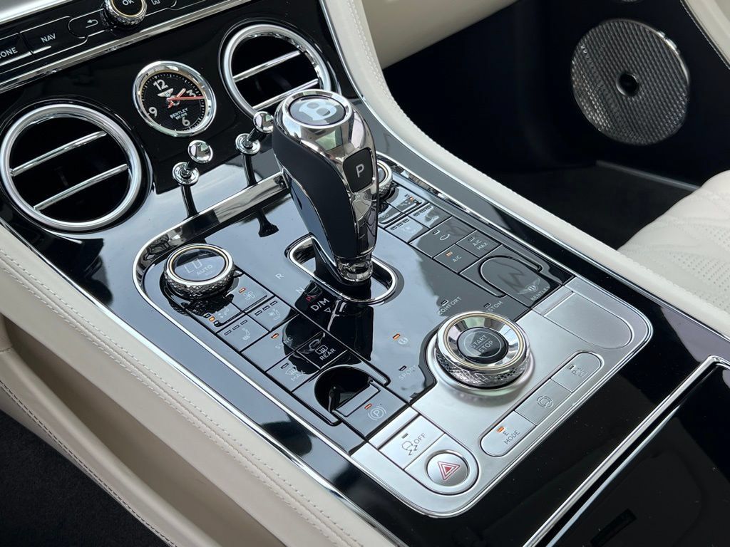 Used 2026 Bentley Continental GT Azure AWD/4WD image 21