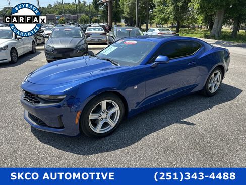 Used 2021 Chevrolet Camaro LT image 1