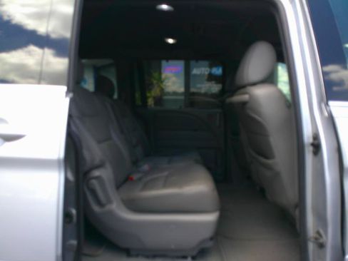 Used 2010 Honda Odyssey EX-L image 21