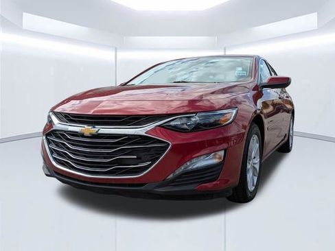 Used 2021 Chevrolet Malibu LT FWD image 26